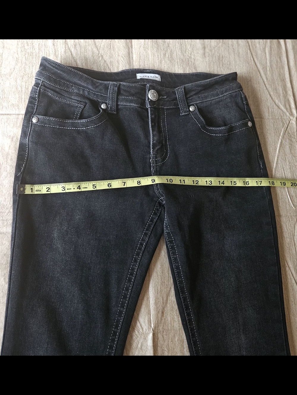 ​Fire & Rain Y2K Black Flare Jeans Angel Wing Rhinestone Pockets Size 11 - Picture 13 of 16